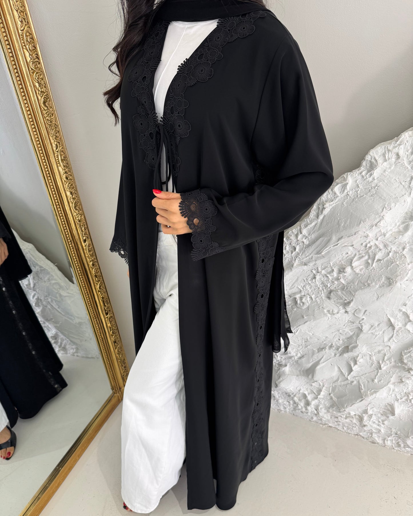 Mia Abaya