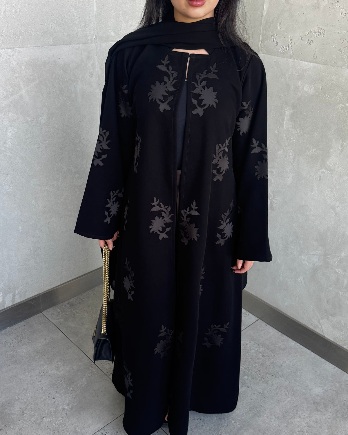 Nuwair Abaya