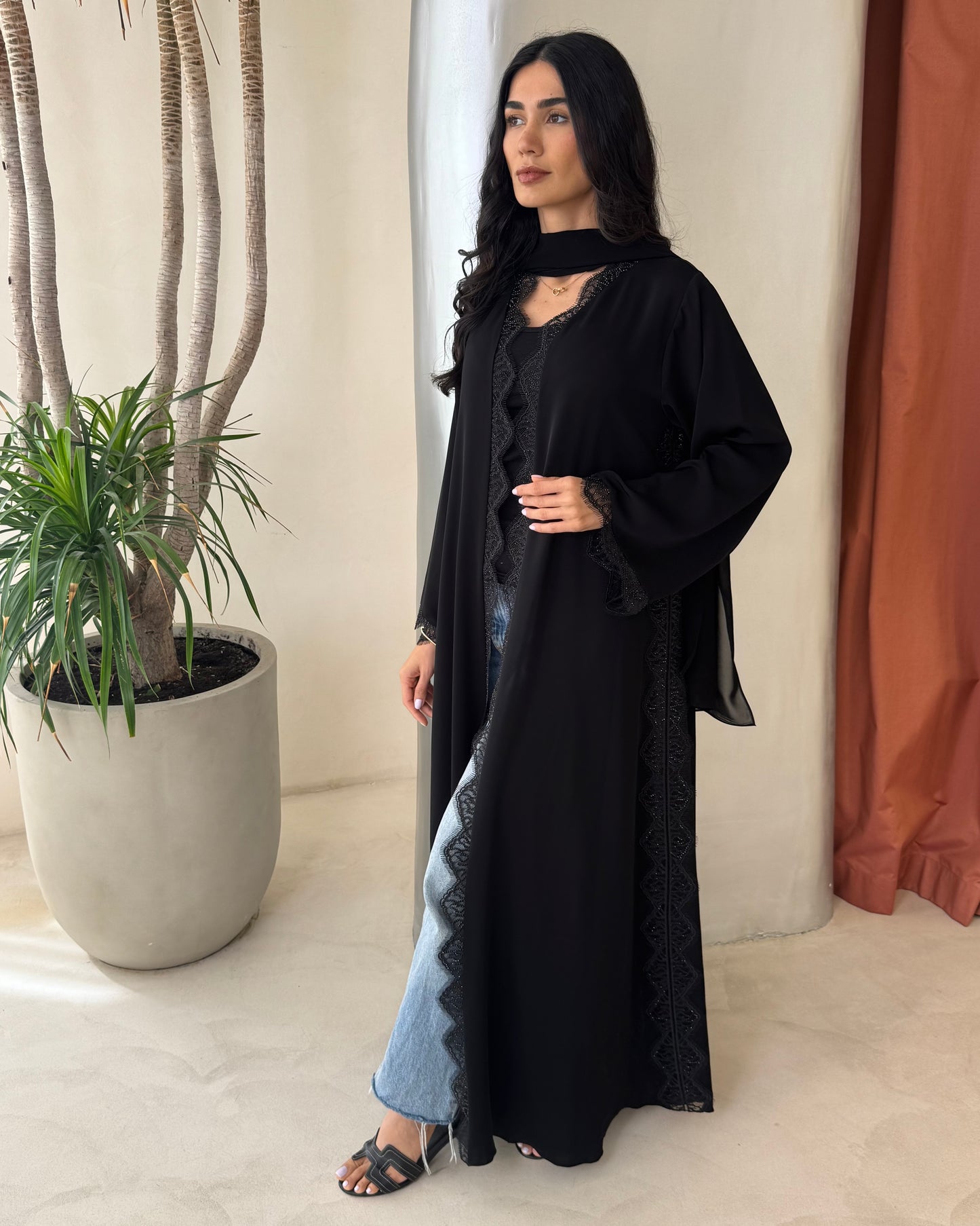 Hala Abaya