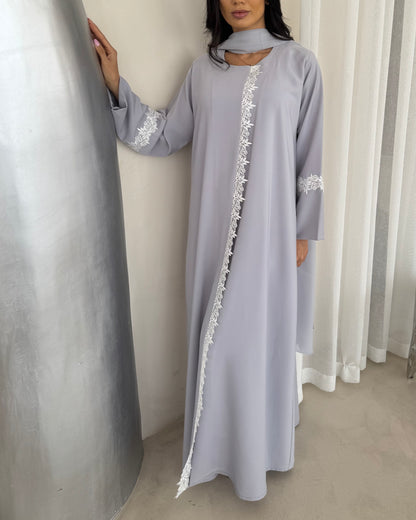 Lola Abaya