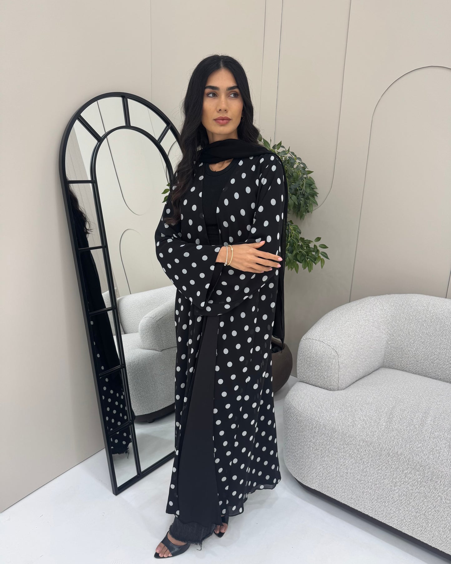 Polkadot Abaya