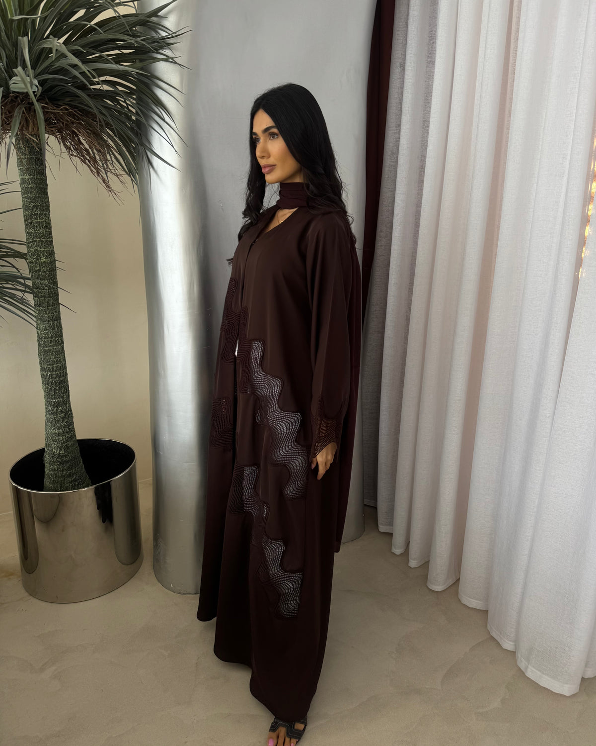 Wave Abaya