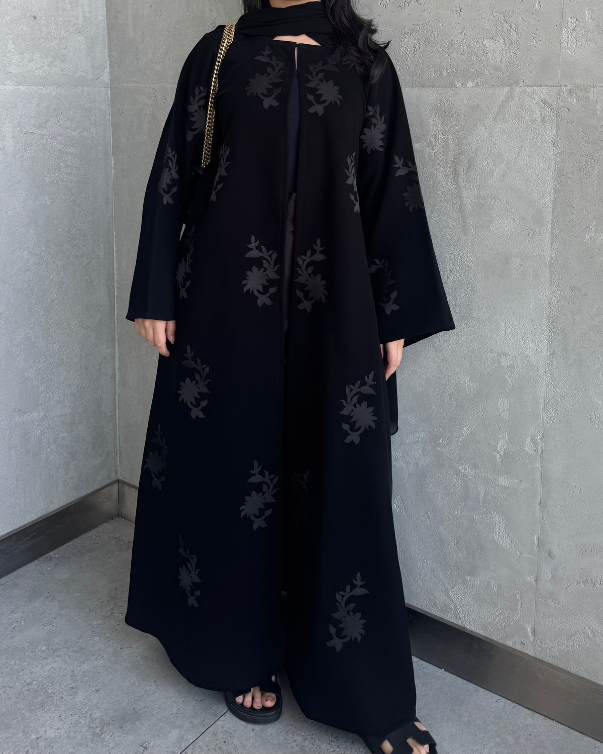 Nuwair Abaya