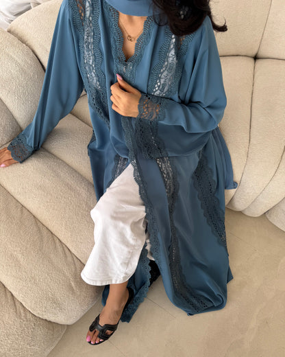Anna Abaya