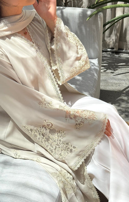 Hazel Abaya